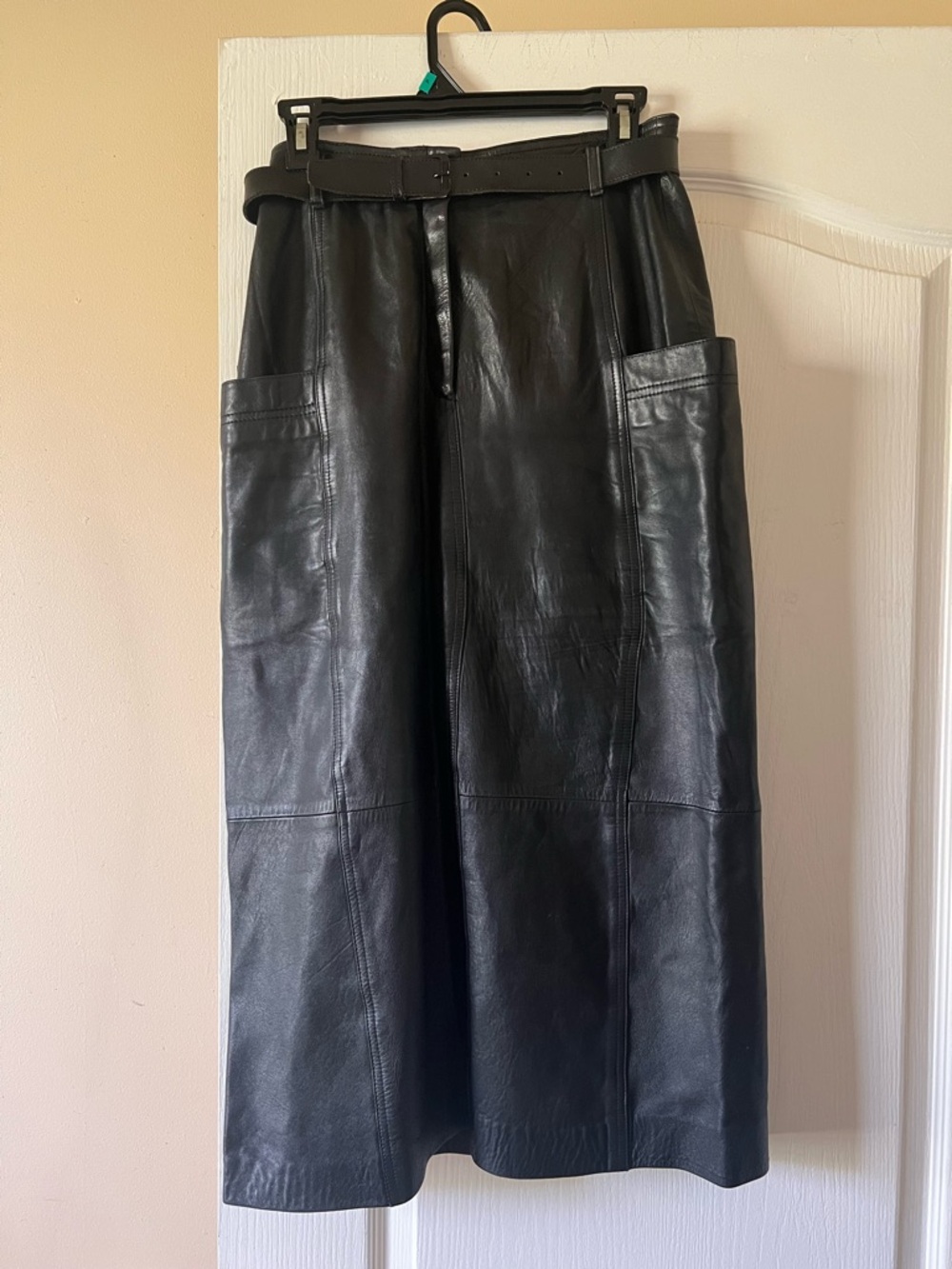 VINTAGE Leather Skirt.